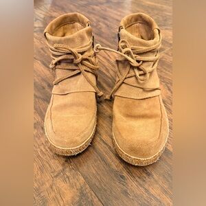 UGG Reid Moc Moccasin Booties Chestnut sz 9 women’s ankle boots